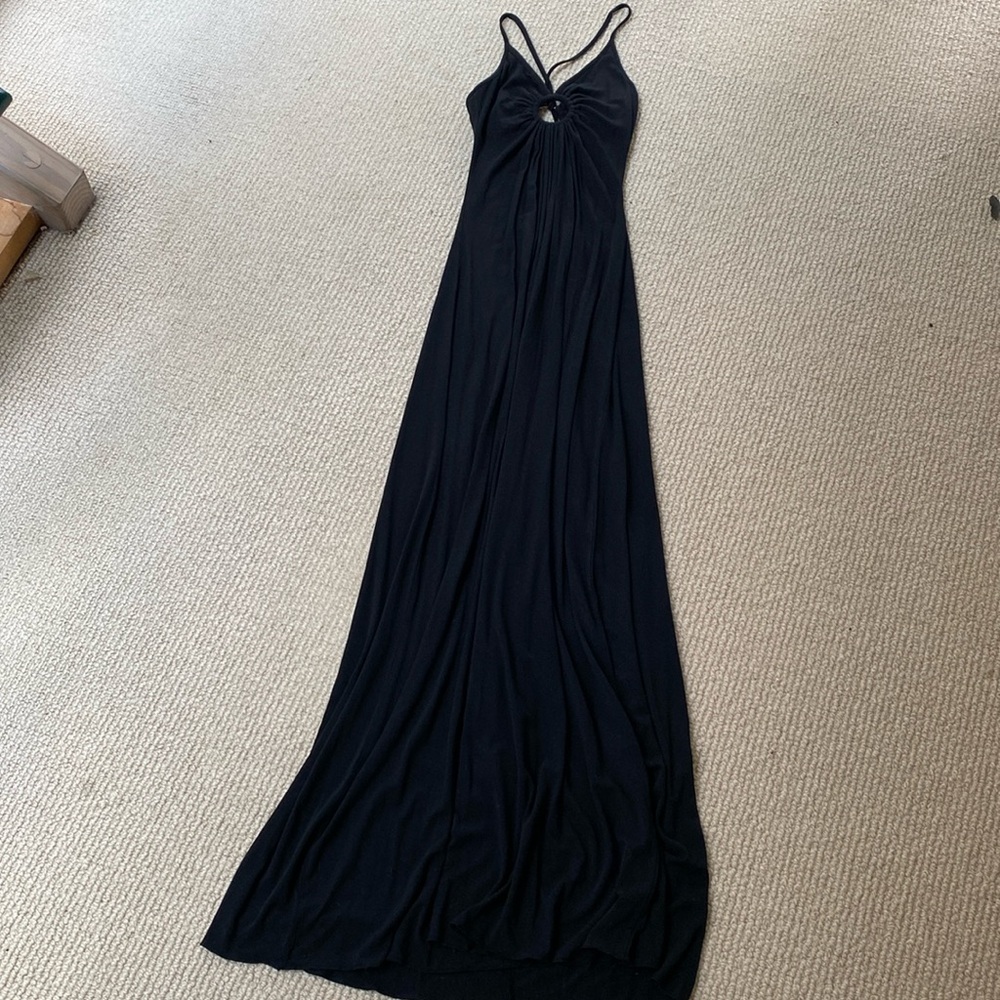 Like New Michelle Jonas Classic Keyhole Dress Black